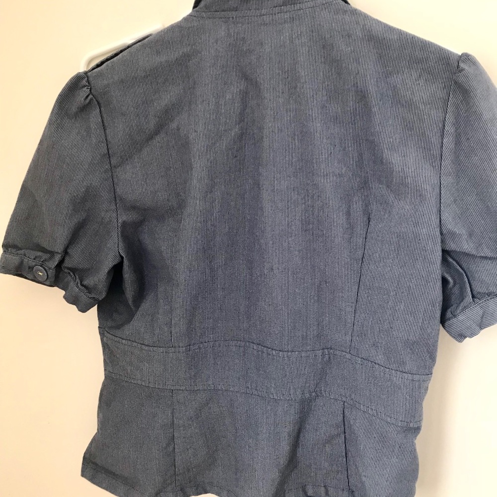 Woman’s Cloth Button Spring Jacket - Picture 3 of 4